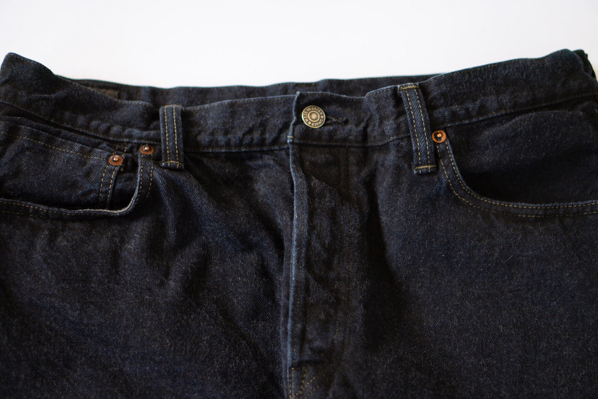 0615 13.5OZ CHARCOAL OVERDYED DENIM RELAX FIT